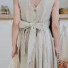 Đầm linen thắt nơ lưng cho mẹ